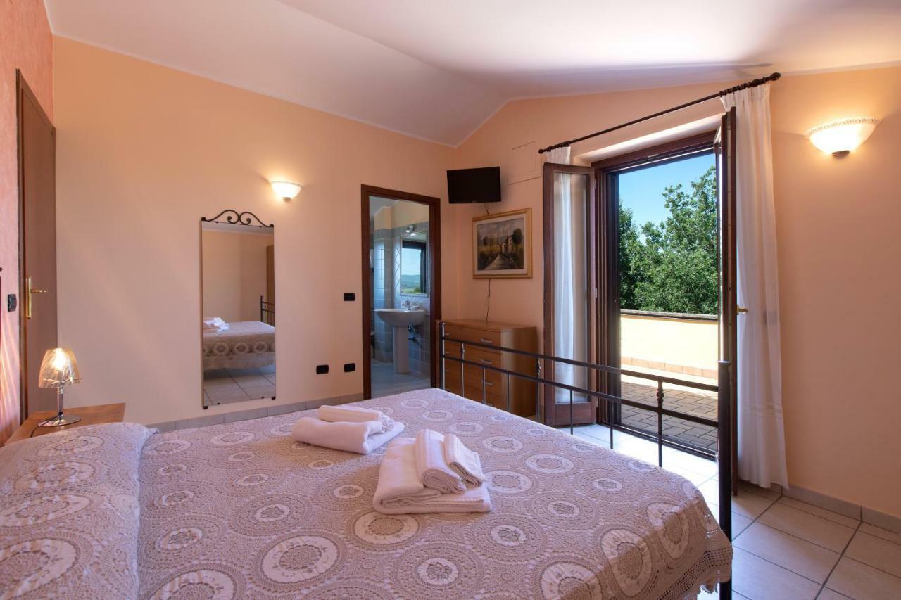 B&B La Casa Fra Gli Olivi マルシャーノ エクステリア 写真