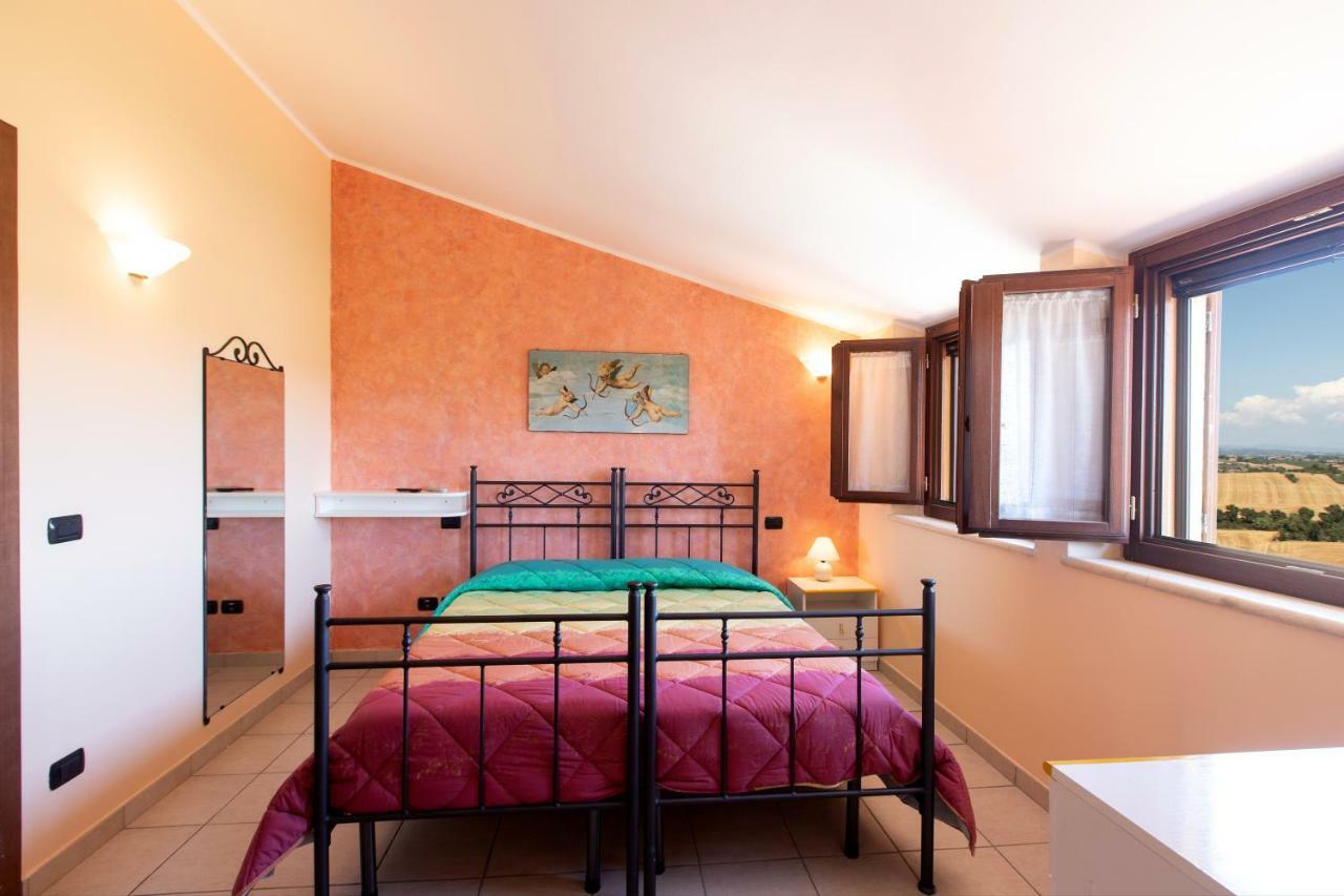B&B La Casa Fra Gli Olivi マルシャーノ エクステリア 写真